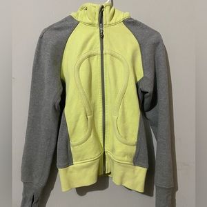 Lululemon Scuba full-zip jacket / hoodie. Size 6